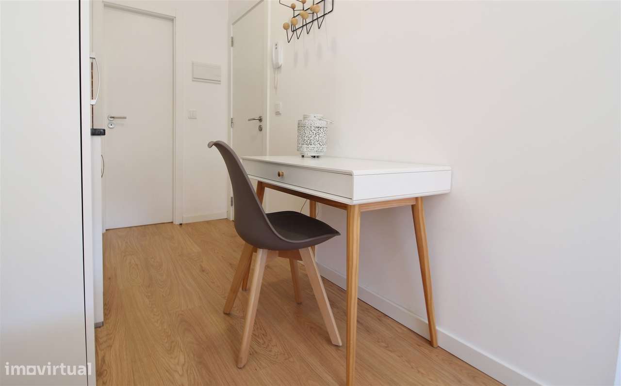 Quarto (Estúdio) Pólo I Coimbra - Grande imagem: 3/4