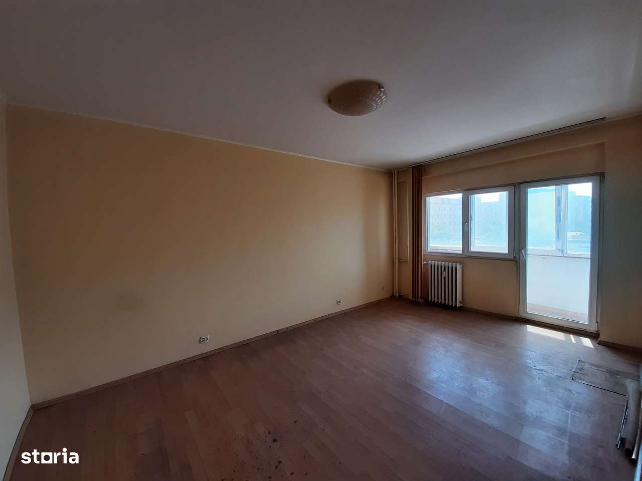 Apartament 3 camere pe Bulevardul Lacul Tei-1