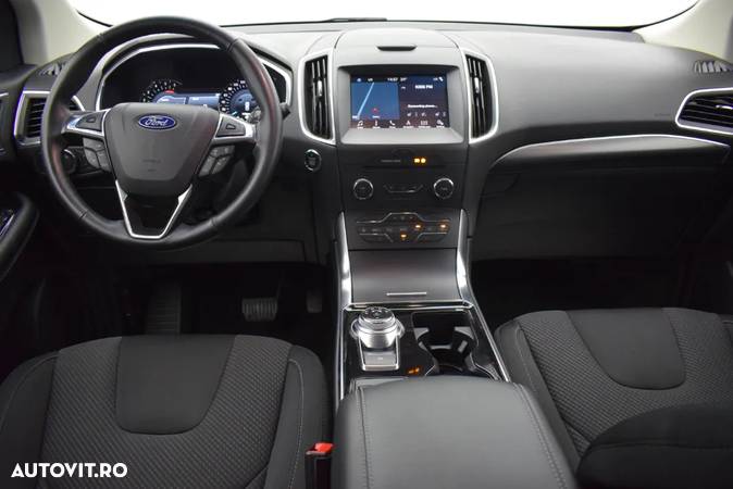 Ford Edge - 15