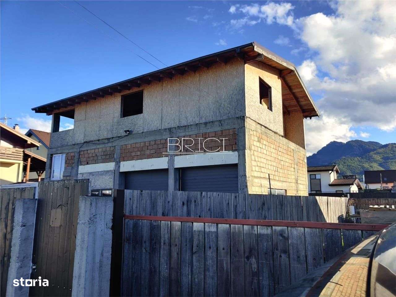 Casa, 240mp, Curte 320mp, Garaj, zona Hanul Domnesc - Imagine principală: 4/6