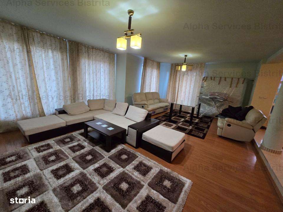 Vila spatioasa, construita in 2010-11