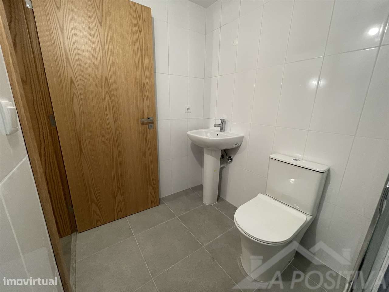 Apartamento T1+1 Venda em São João da Madeira,São João da Madeira-23