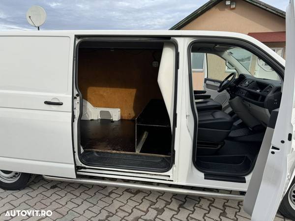 Volkswagen Transporter T6 - 7