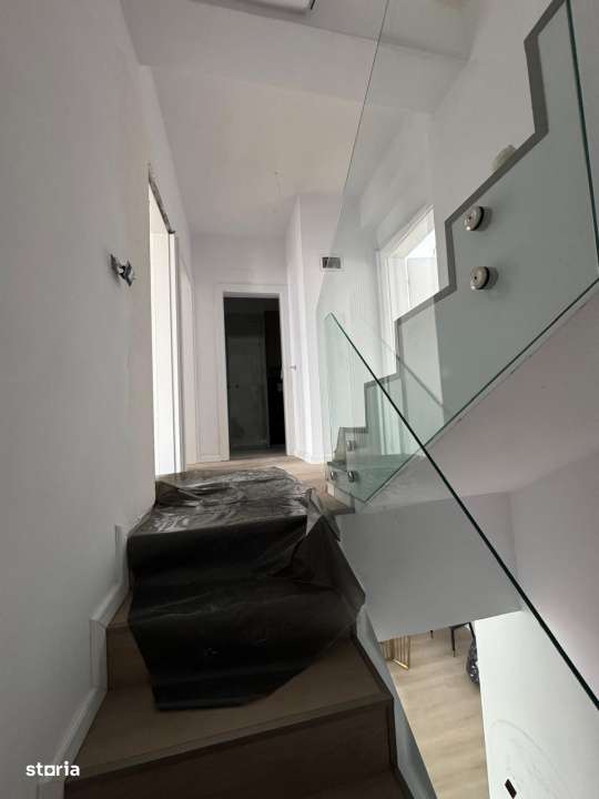 VILE MODERNE IN COMPLEX DE CASE INȘIRUITE – STR. EROULUI, CHIAJNA-5