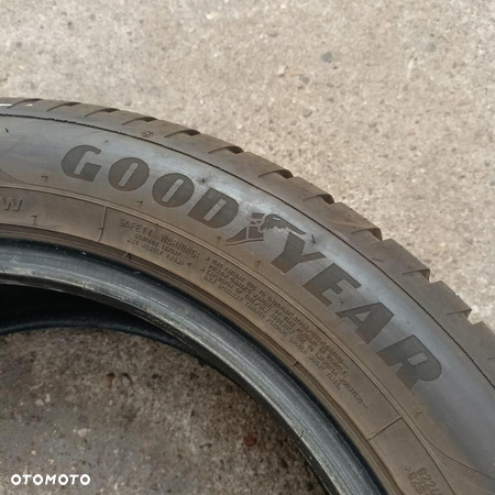 Opona 245/50/19 Goodyear Vector 4Seasons G3 (F146) - 2