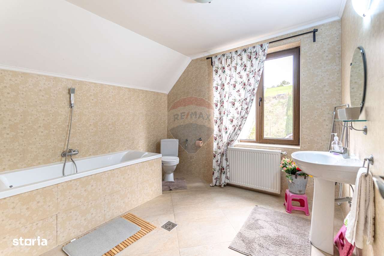 Casă de vacanţă | Pensiune 3 Margarete | FUNDATA, BRAŞOV| COMISION 0 | - Imagine principală: 5/20