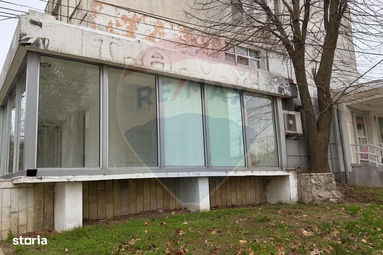 Spațiu comercial de închiriat vis-a-vis de Primaria Mangalia-87mp - Imagine principală: 4/14