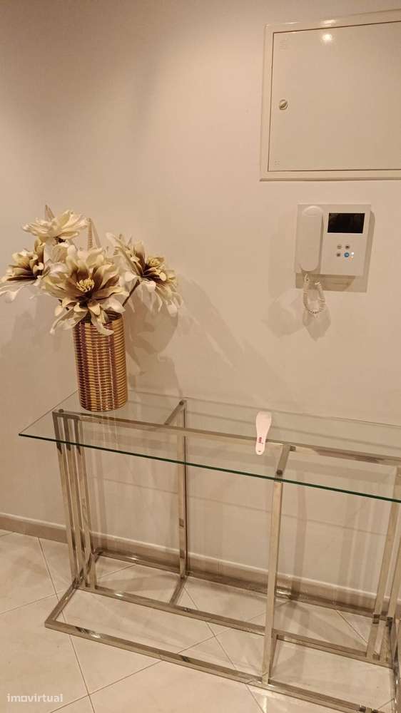 Espaçoso T2 em Montijo com Luz Natural e Acesso Fácil - Grande imagem: 5/12