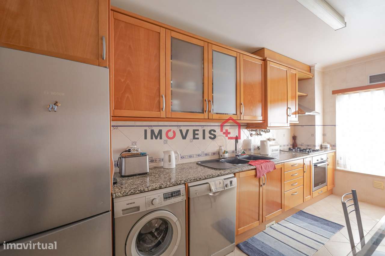 Apartamento T3 com Suíte, Garagem Fechada e Lugar de Garagem – Mari...-4