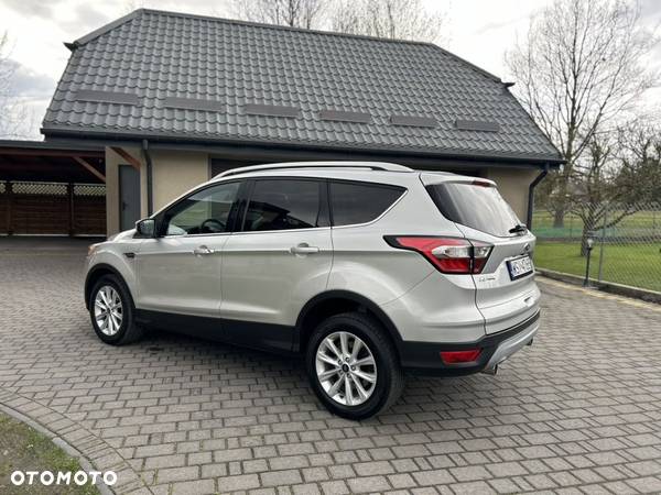 Ford Kuga 2.0 TDCi FWD Titanium - 9