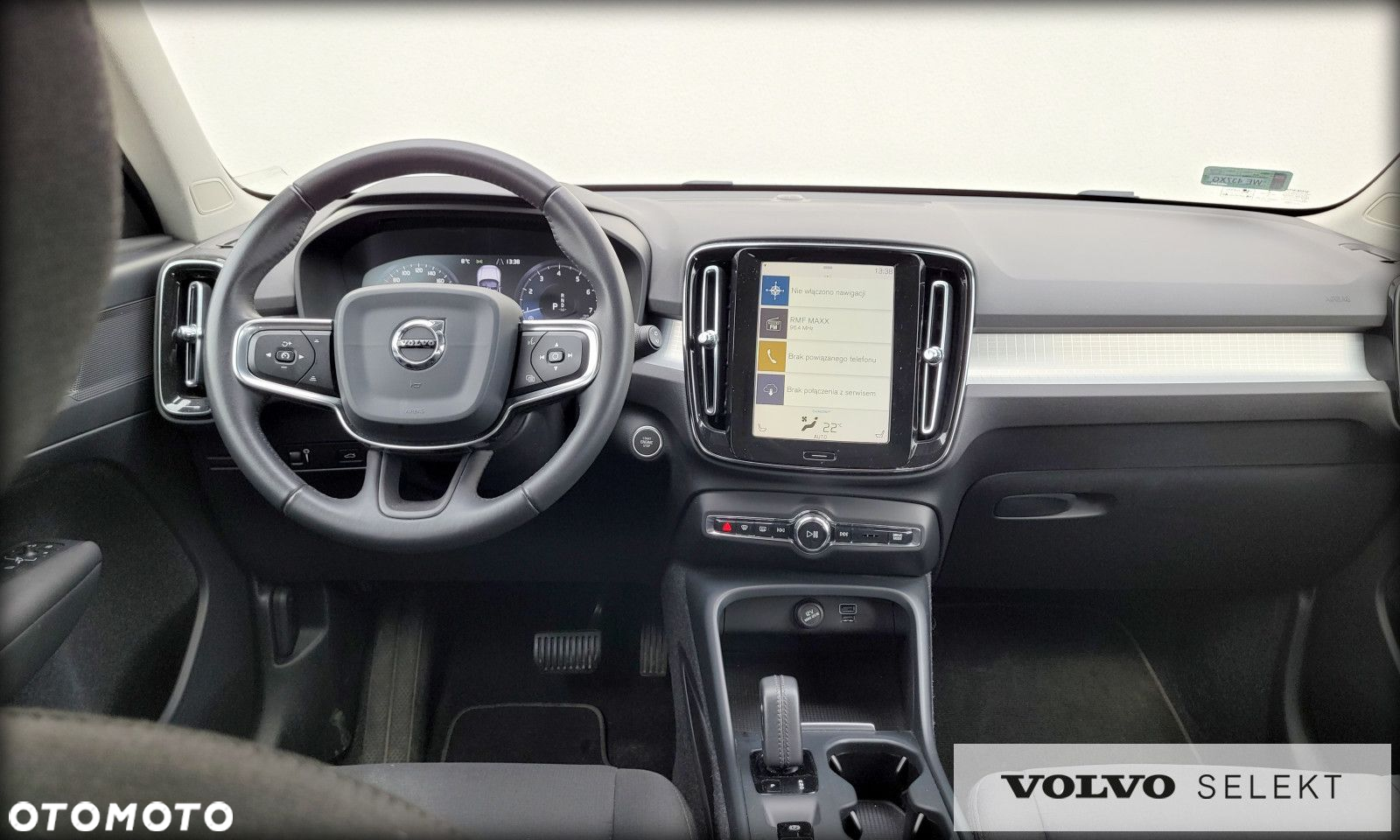 Volvo XC 40 T3 Momentum - 13