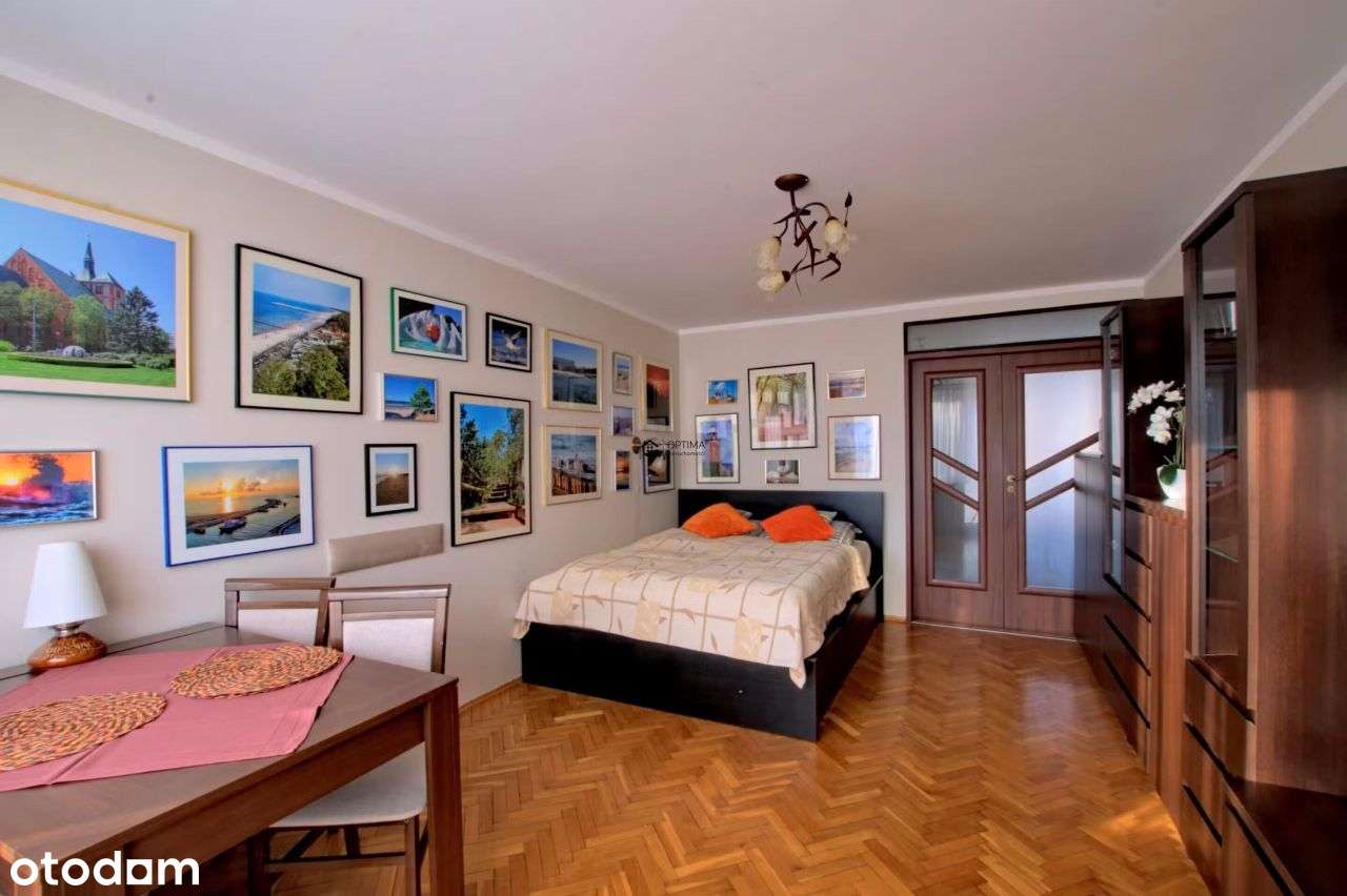 Giełdowa 35,2m2, balkon, oddzielna kuchnia-5