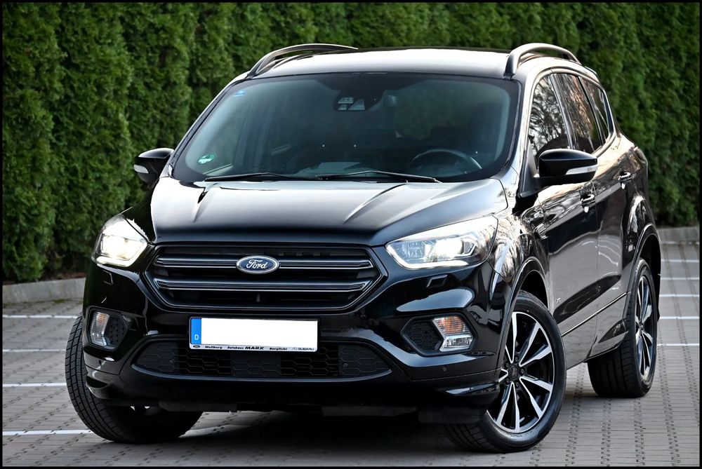 Ford Kuga II (2012-) 2.0 TDCi AWD ST-Line Black 2017