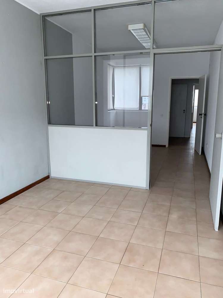 Escritório no centro da Maia - Grande imagem: 5/8