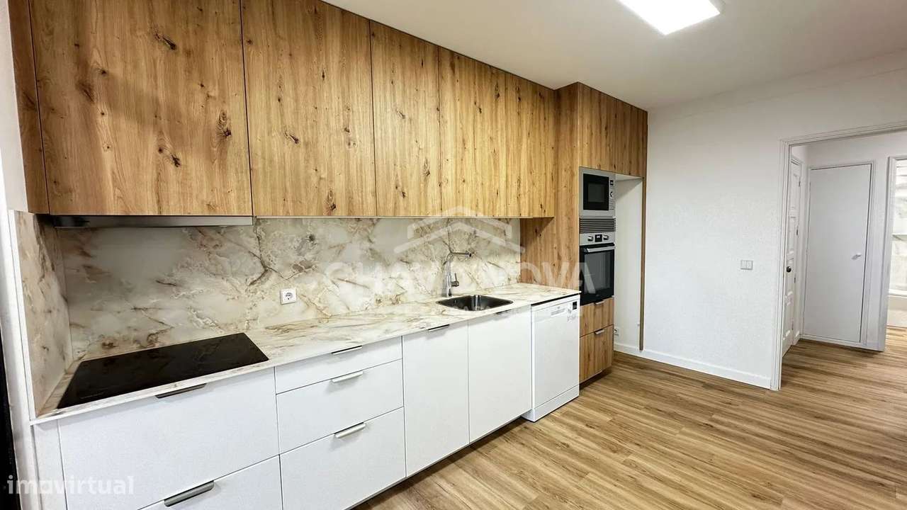 Apartamento T2+1, totalmente renovado, em Canidelo - Grande imagem: 4/20