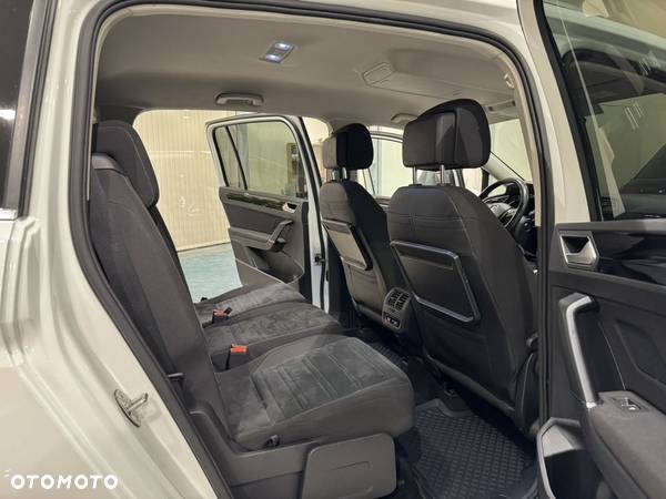 Volkswagen Touran 2.0 TDI BMT Highline DSG - 31