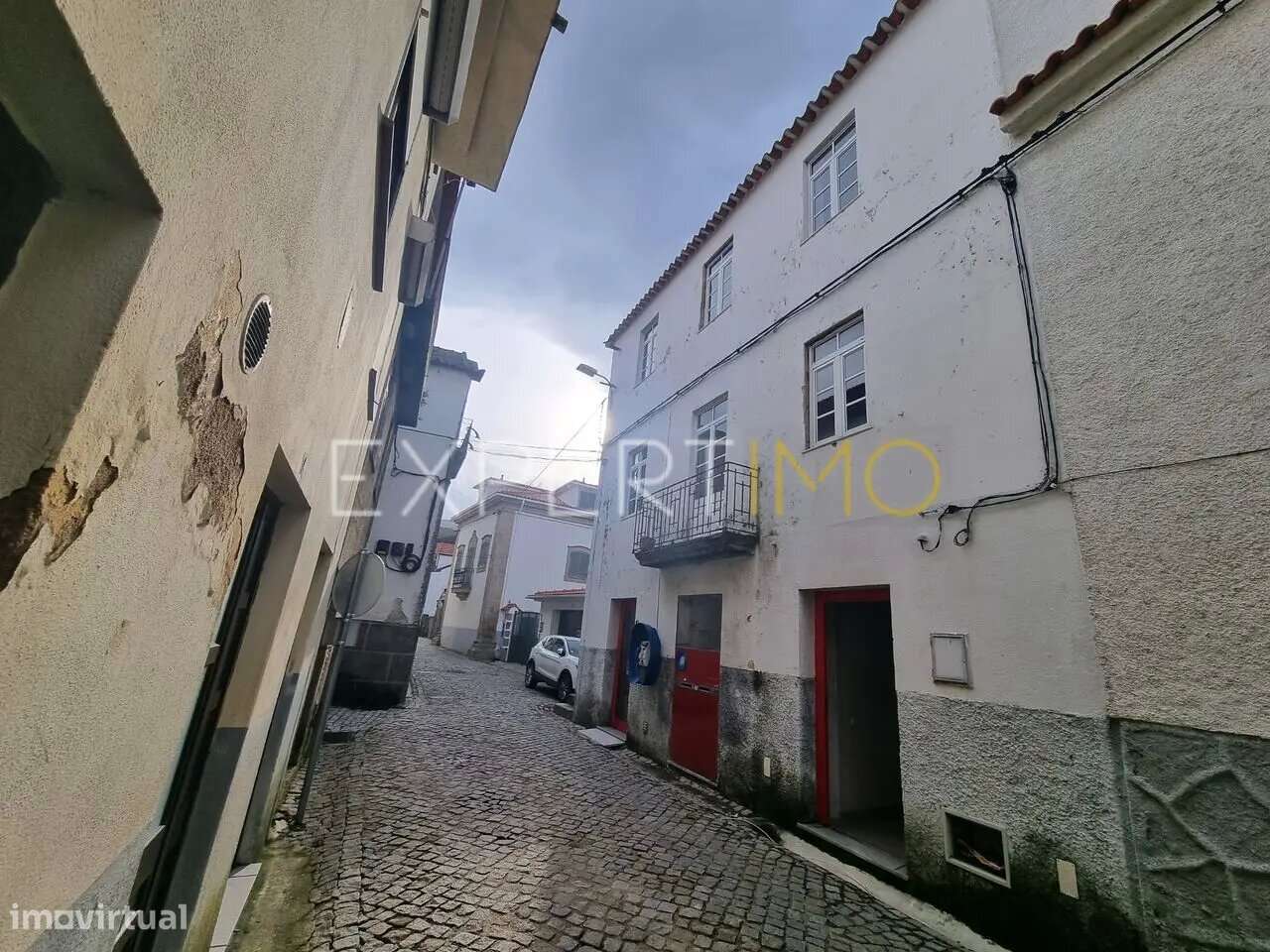 Casa rústica na Aldeia de Melo, Gouveia - Grande imagem: 2/25