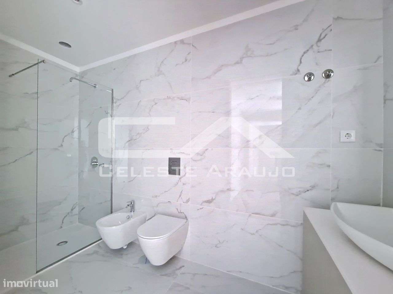 Apartamento T3 Novo em Espinho, com vista mar-35