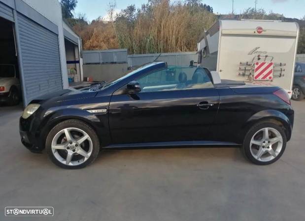 Opel Tigra TwinTop 1.3 CDTi - 1