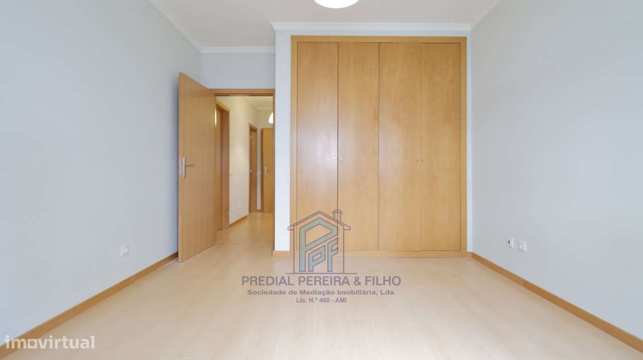 Apartamento T2  com Terraço - Baguim / Igreja-19