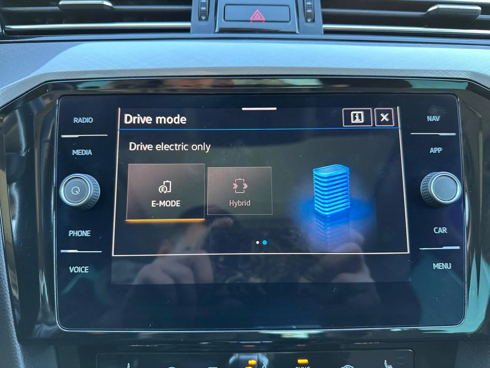 Volkswagen Passat 1.4 TSI Plug-In-Hybrid DSG GTE - 36