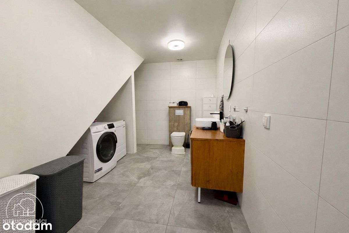 Dwupoziomowe M3 z tarasem i miejscami parkingowymi-9