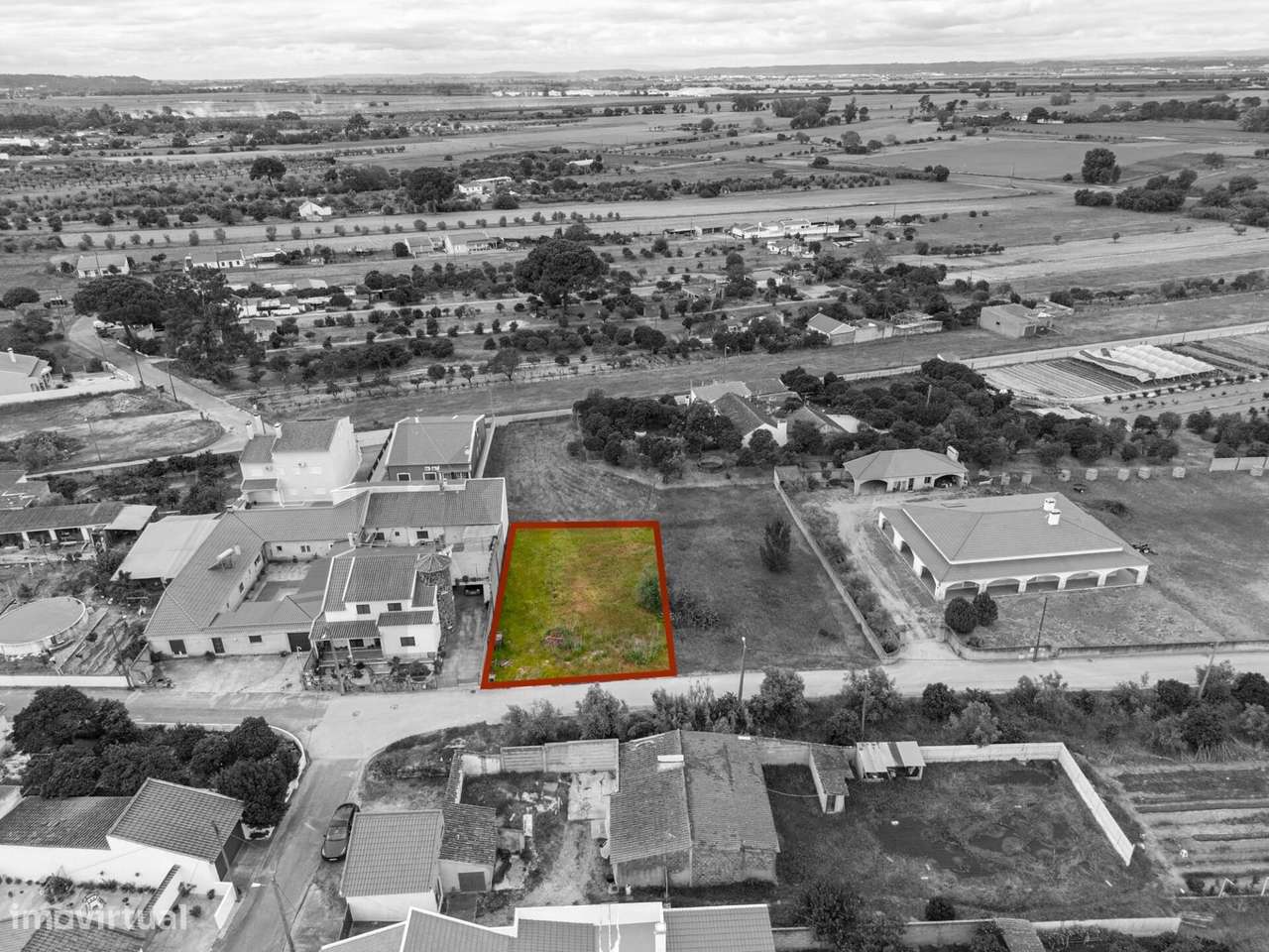 Terreno Carregueira, 530 m2, com 381 m2 de área de construção-12