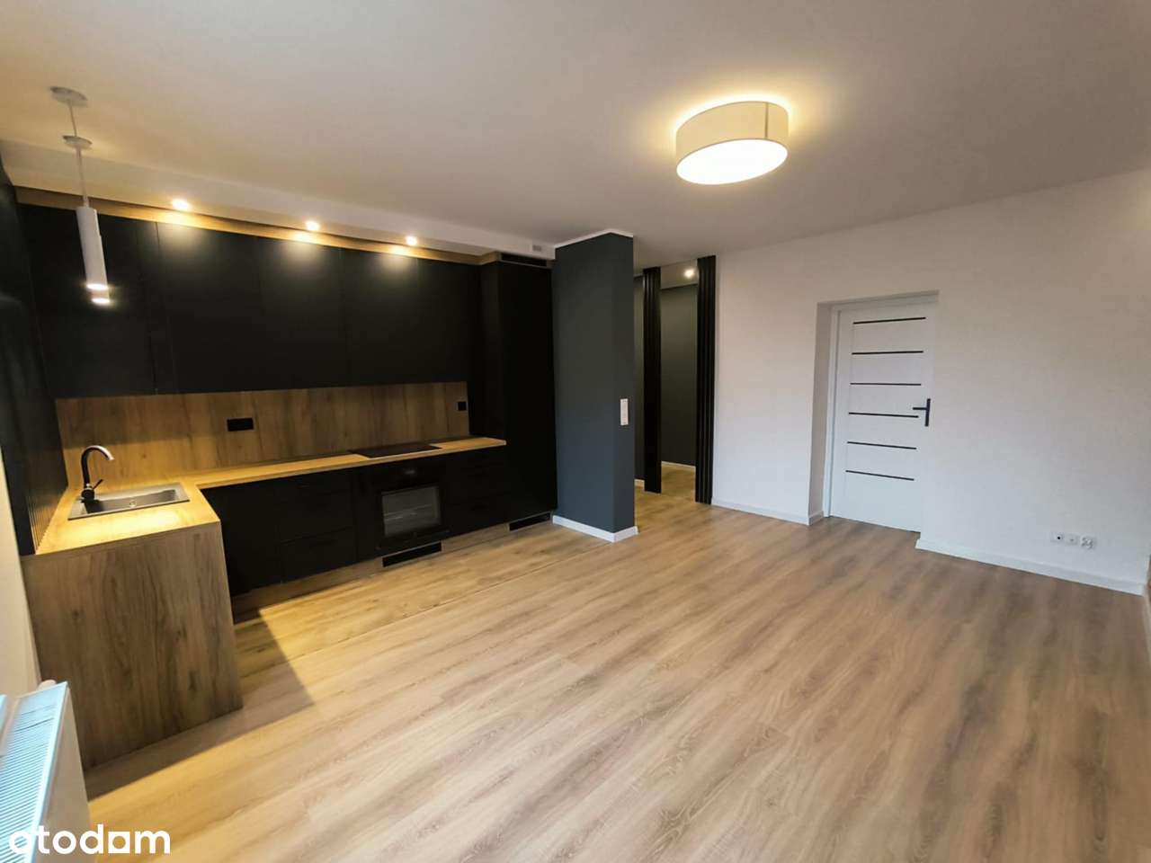 Stylowe 3 pokoje po remoncie wysoki standard-5