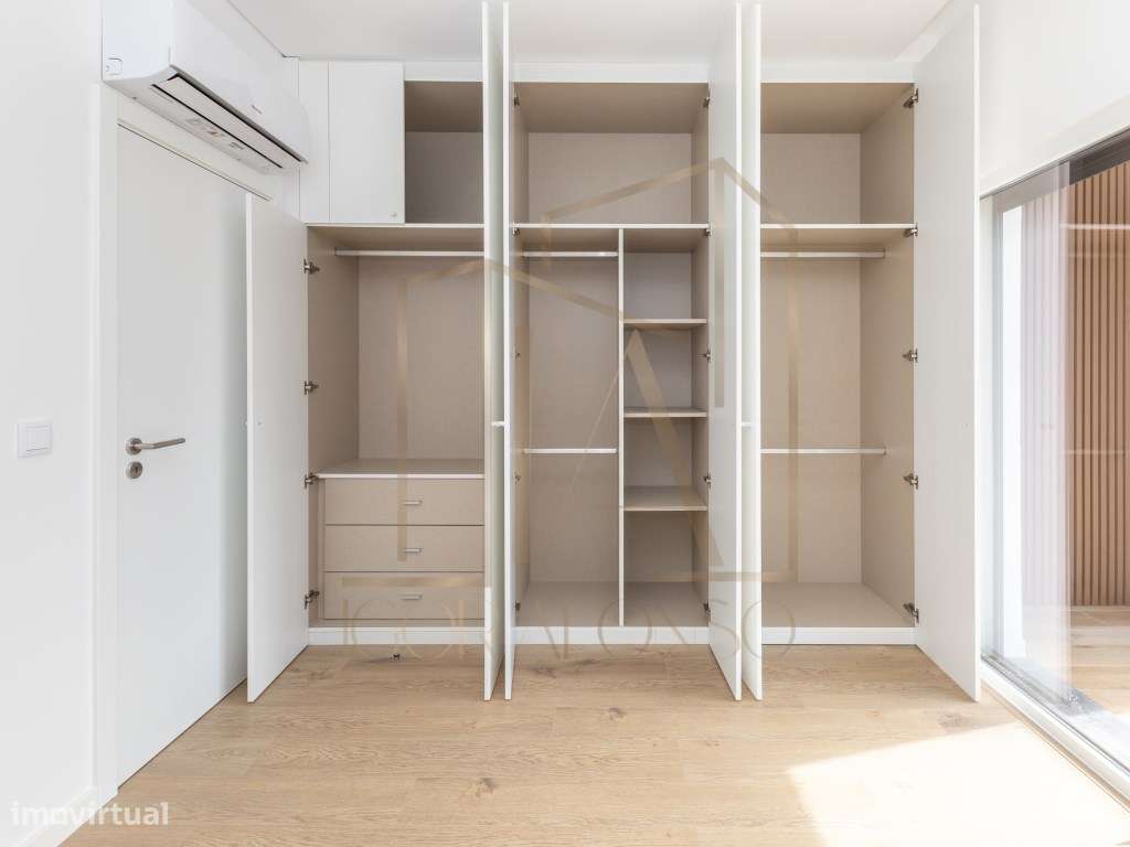 Moradia Geminada T3 com Suíte e Ótimo Espaço Exterior-31