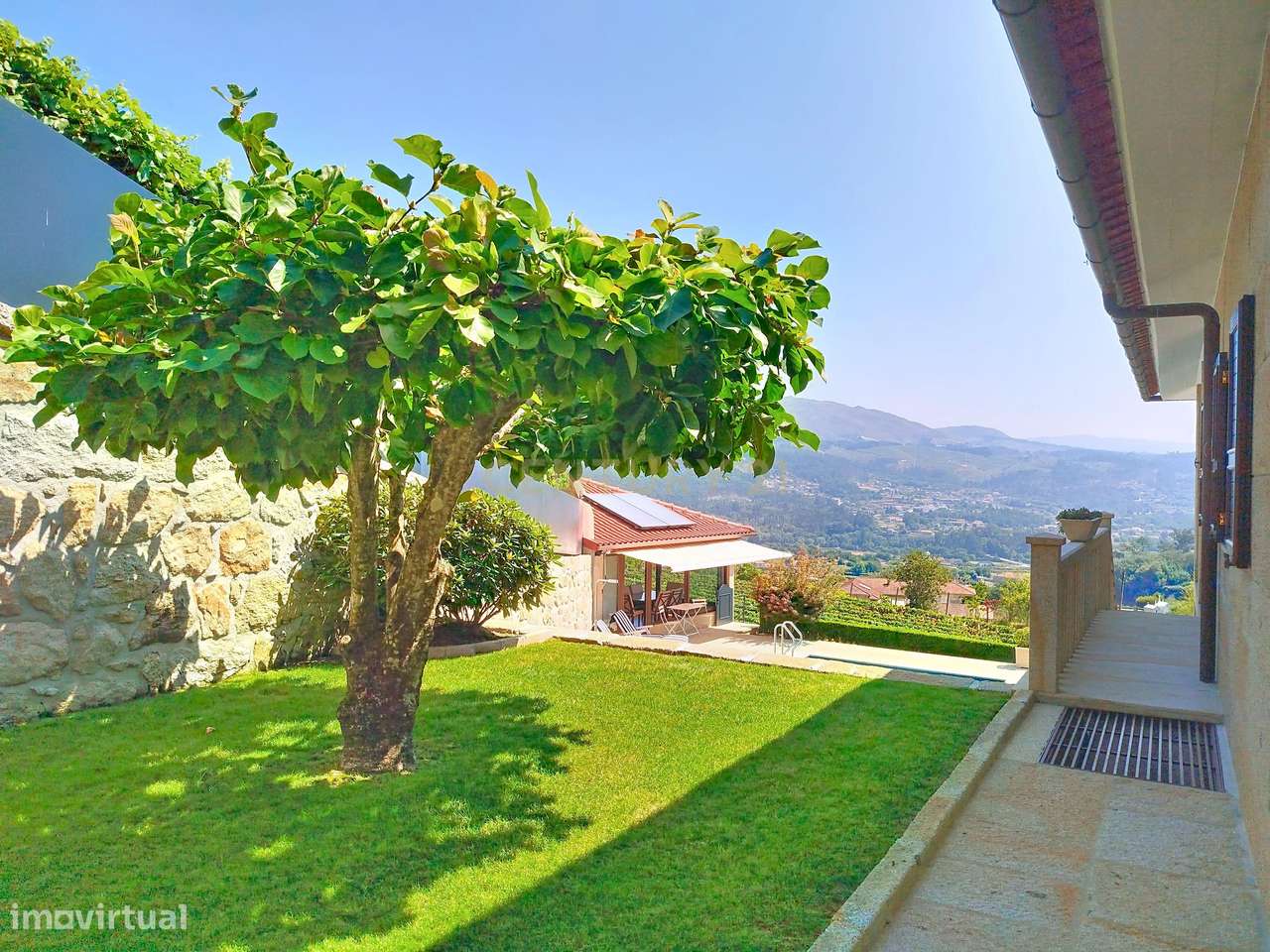 Luxuosa Moradia com Vista Panorâmica em Arcos de Valdevez-20