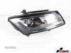 Farol Xenon Direito Seminovo/ Original AUDI Q5 (8RB) 8R0941006C - 2