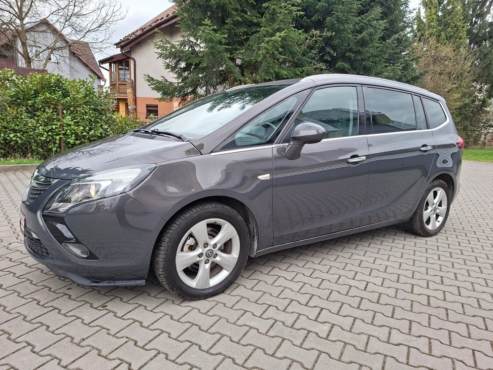 Opel Zafira C 2.0 CDTI Cosmo 2012