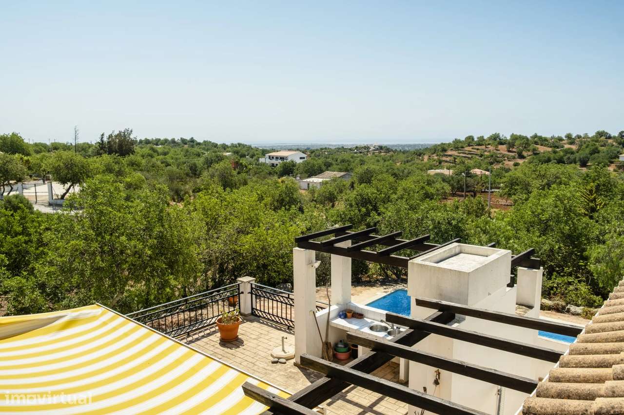 Moradia de campo com vistas deslumbrantes sobre o campo e o mar no Alg - Grande imagem: 4/31