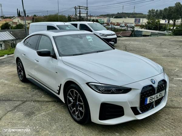 BMW i4 eDrive40 Desportiva M - 35