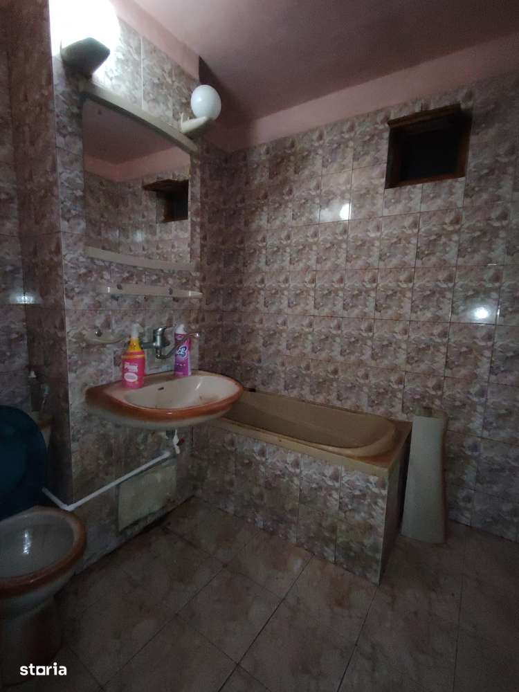 Oferta exclusiva!!!Vanzare apartament 3 camere 82 mp in Tgv-zona M12-12