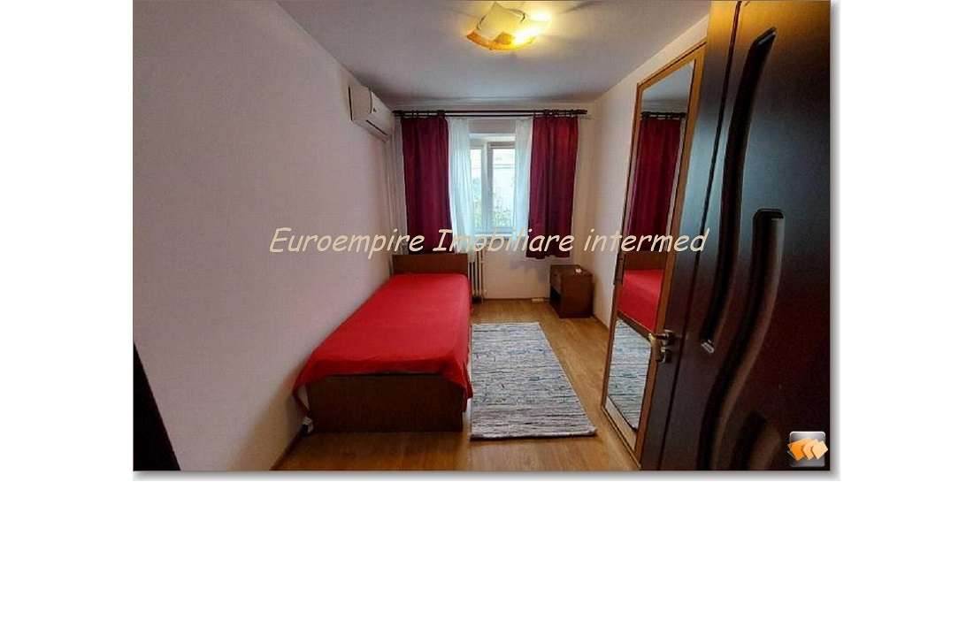 Apartament 3 camere de vanzare Casa de Cultura-2