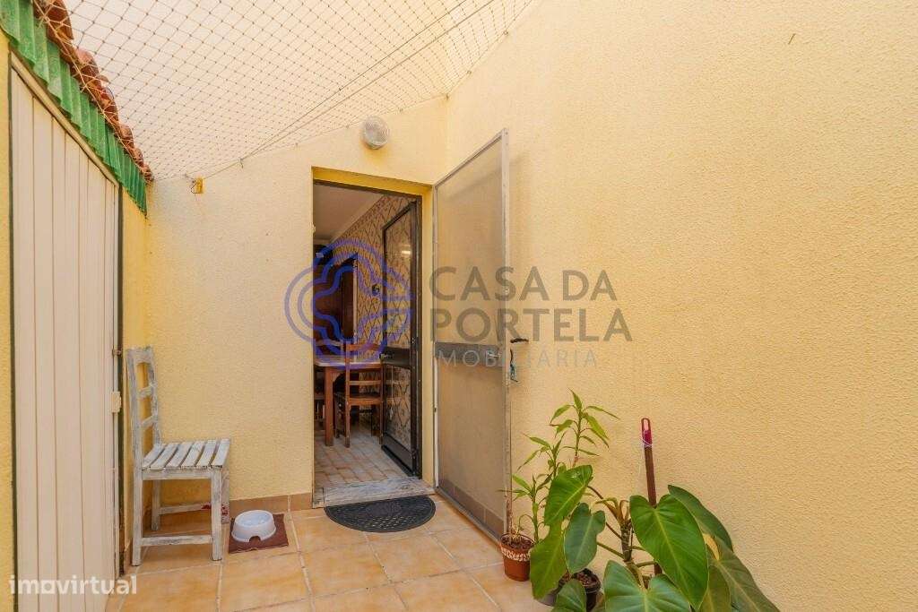 Magnífica Moradia T3 com Vista Mar e Localização Estratégica – Loulé-29