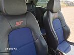 Ford Fiesta 2.0 ST - 16