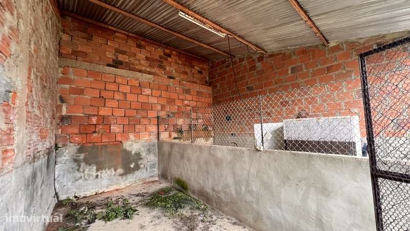 Armazém Oportunidade única na Aldeia Gavinha – Alenquer!-29