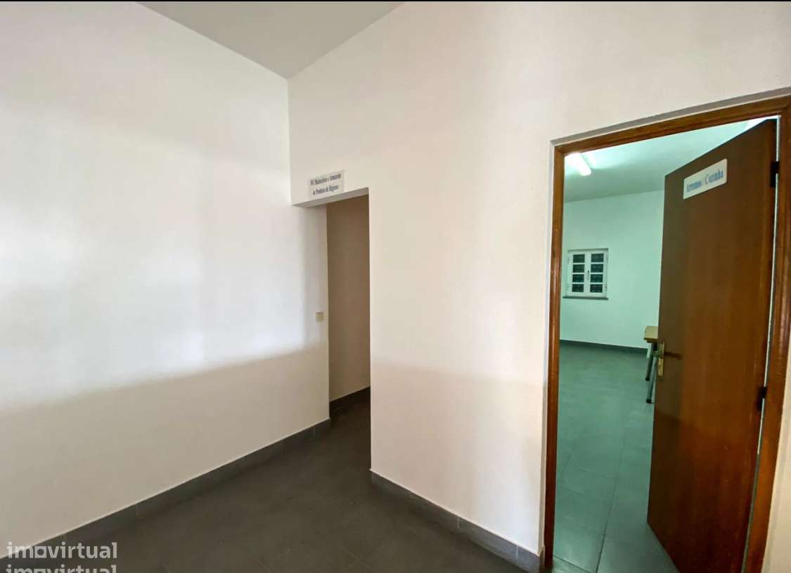 Armazém com Potencial único de expansão Empresarial - Grande imagem: 4/21