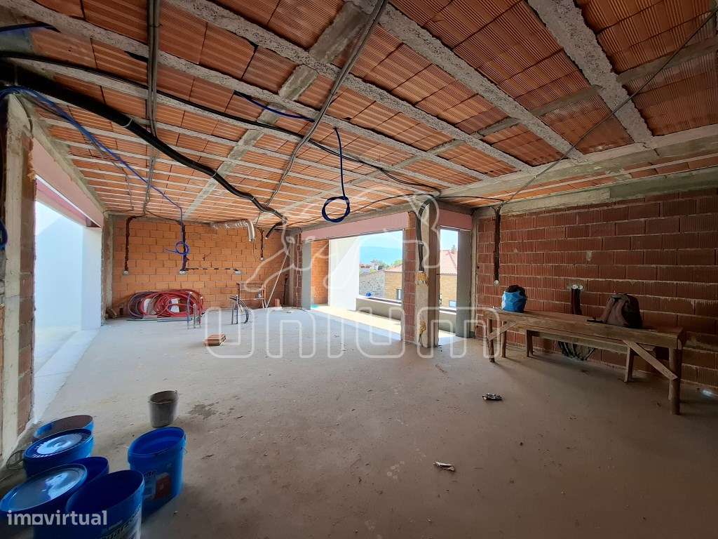 Moradia Geminada T3 com jardim - Grande imagem: 5/12