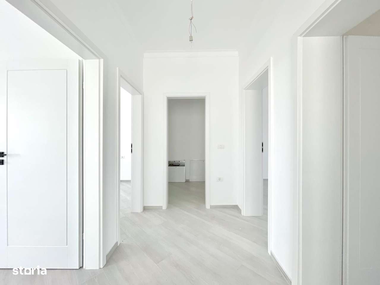 Individuale | 5 Camere | Dotari Moderne | Remetea-Bucovat | Comision 0 - Imagine principală: 5/20