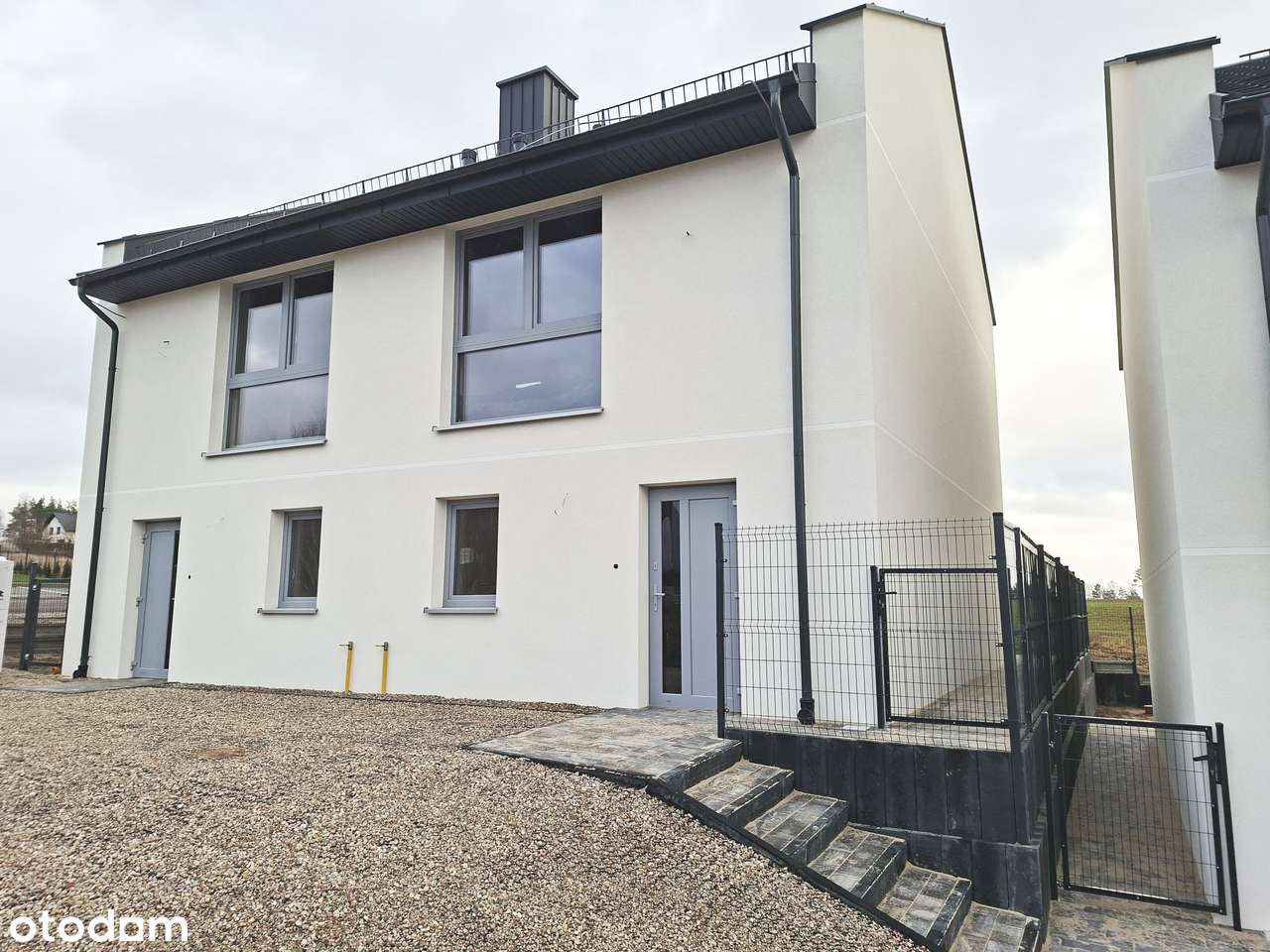 Dom Mieszkanie Sierakowice 4 pokoje - Pełny obrazek: 4/16