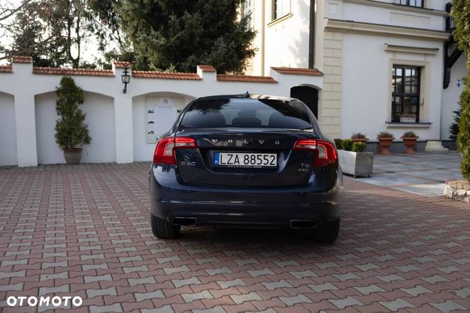 Volvo S60 T6 AWD Geartronic Edition - 13