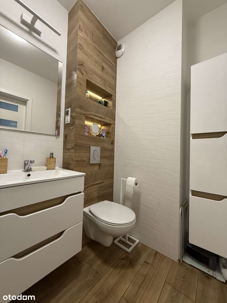 3 pokoje na sprzedaż-14