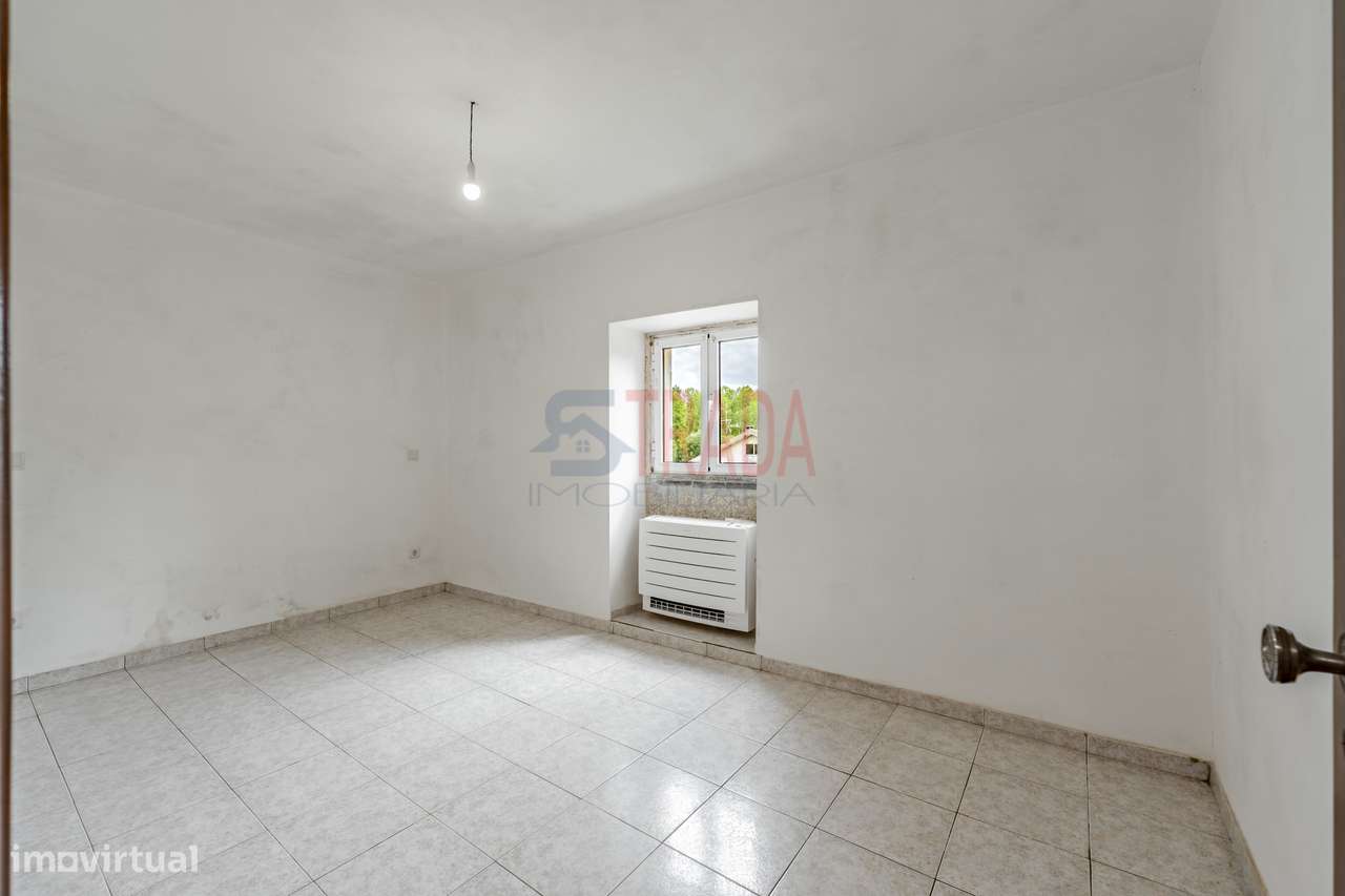 Venda moradia individual T4, localizada em Parada de Gatim - Vila V...-24