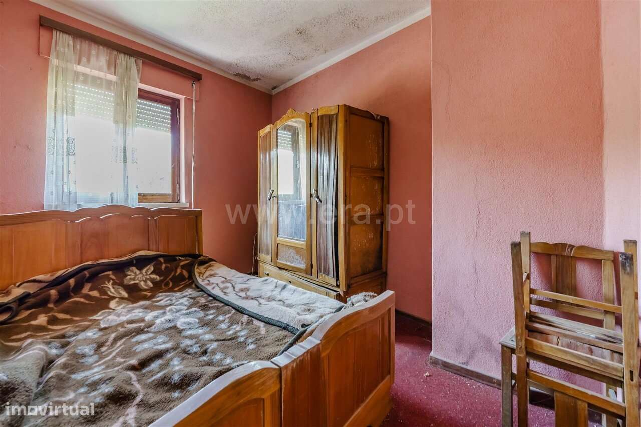 Moradia Geminada T3 / Covilhã, Teixoso-10