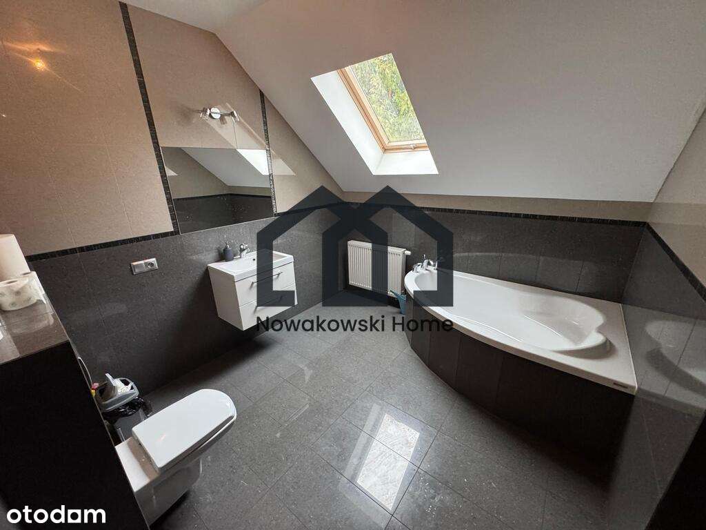 Komfortowy dom wolnostojący-19