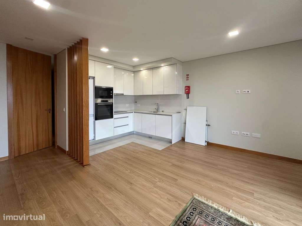 T2 NOVO no Último Piso em 1ª Linha de Mar c/ Terraço em Vila do Conde-27