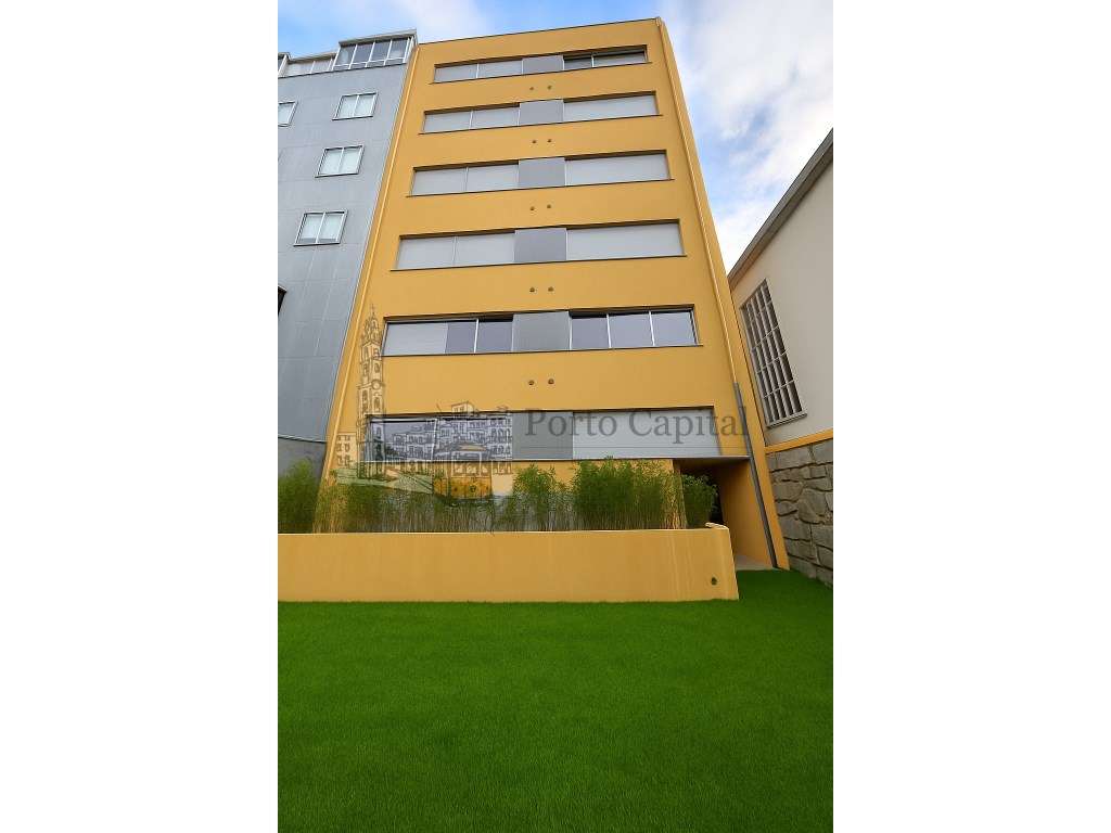 T2 NO CORAÇÃO DO PORTO - Grande imagem: 4/25